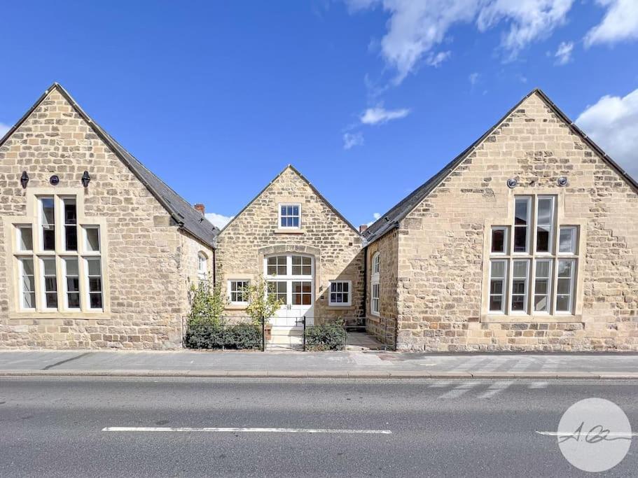 Holiday home Exceptional 5 With Hot Tub *